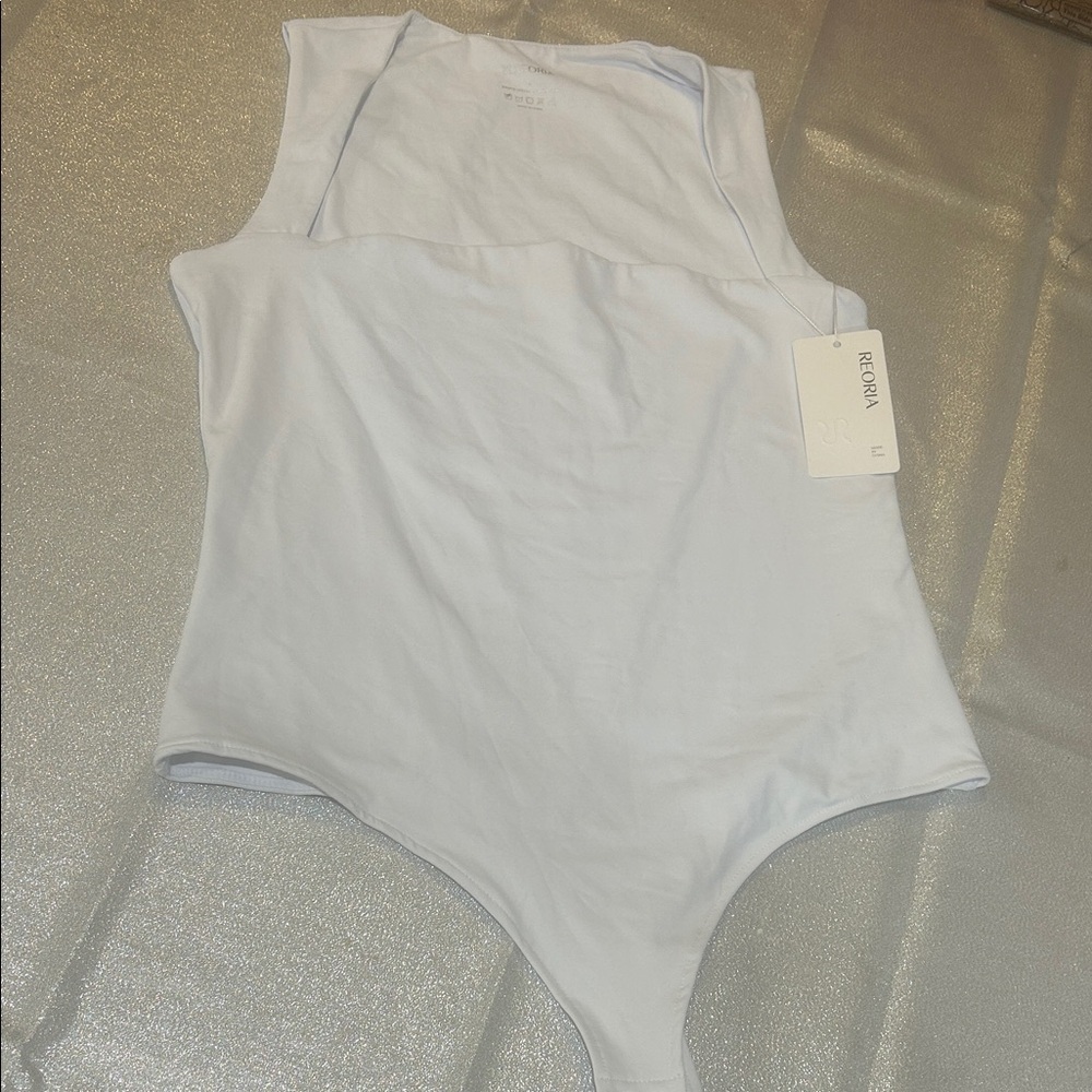 ReoRia white Sleeveless Bodysuit - Picture 2 of 6